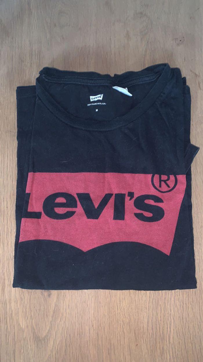 T shirt Levi’s - Taille M - photo numéro 1