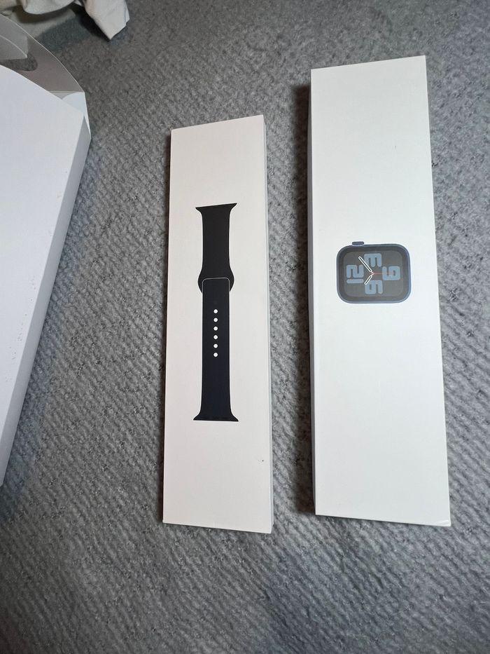 Montre Apple Watch SE GPS - photo numéro 2