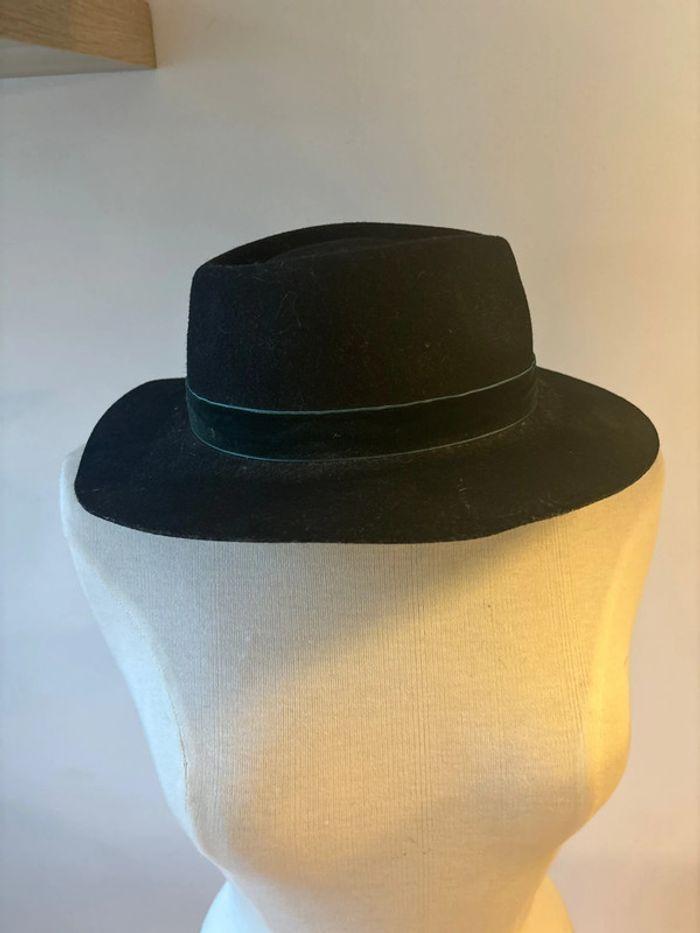 Chapeau noir - photo numéro 2