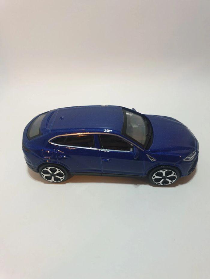 Lamborghini Urus 1/43 Bleu - Burago - photo numéro 9