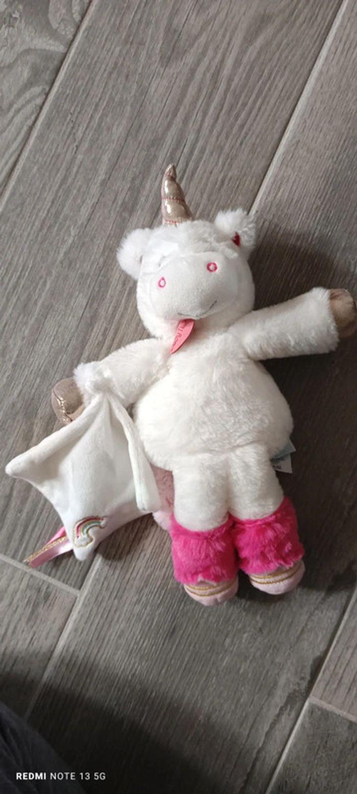 peluche licorne