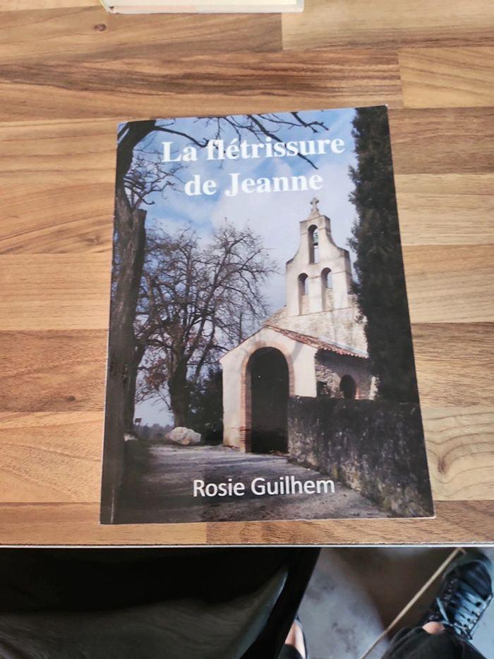 La fleurissent de Jeanne  Rosie Guilhem - photo numéro 1