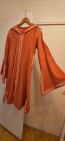 Robe Djellaba Marocaine, cintrée, évasée, en cachemir taille 36, faite main. Avec écharpe