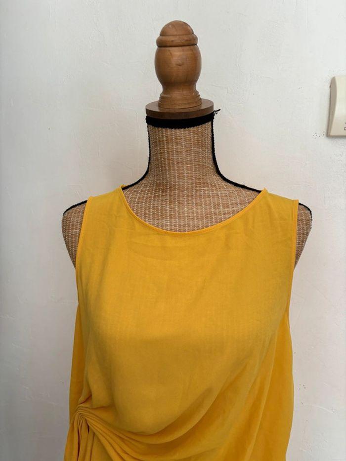 Magnifique top jaune Zara taille L correspond à un 40 - photo numéro 2