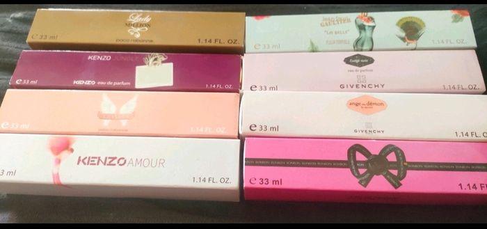 Lot de 8 parfums