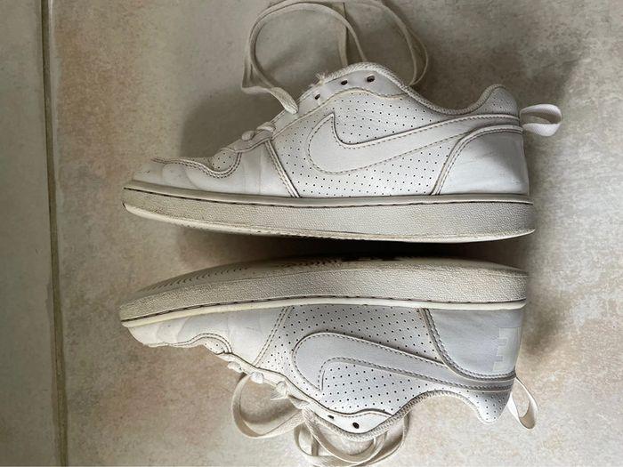 Sneakers nike blanches - photo numéro 4