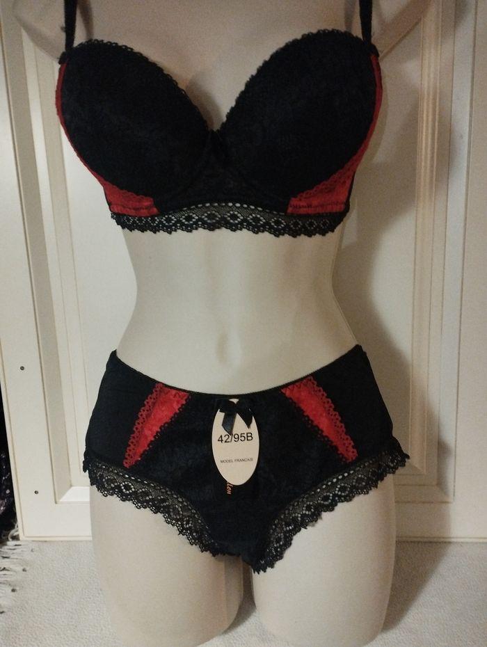 Ensemble de lingerie neuf. 90B et 42 pour le shorty - photo numéro 2