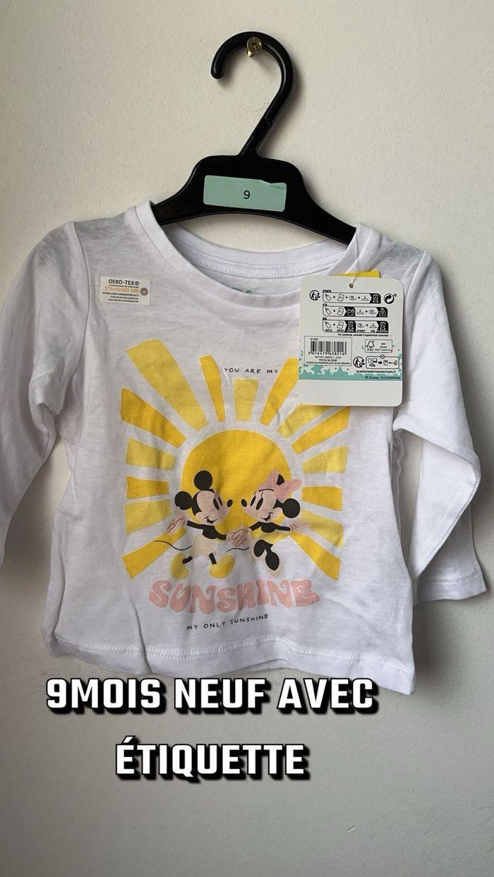 9mois T-shirt manches longues bébé blanc Mickey Minnie soleil Disney Disneyland neuf étiquette