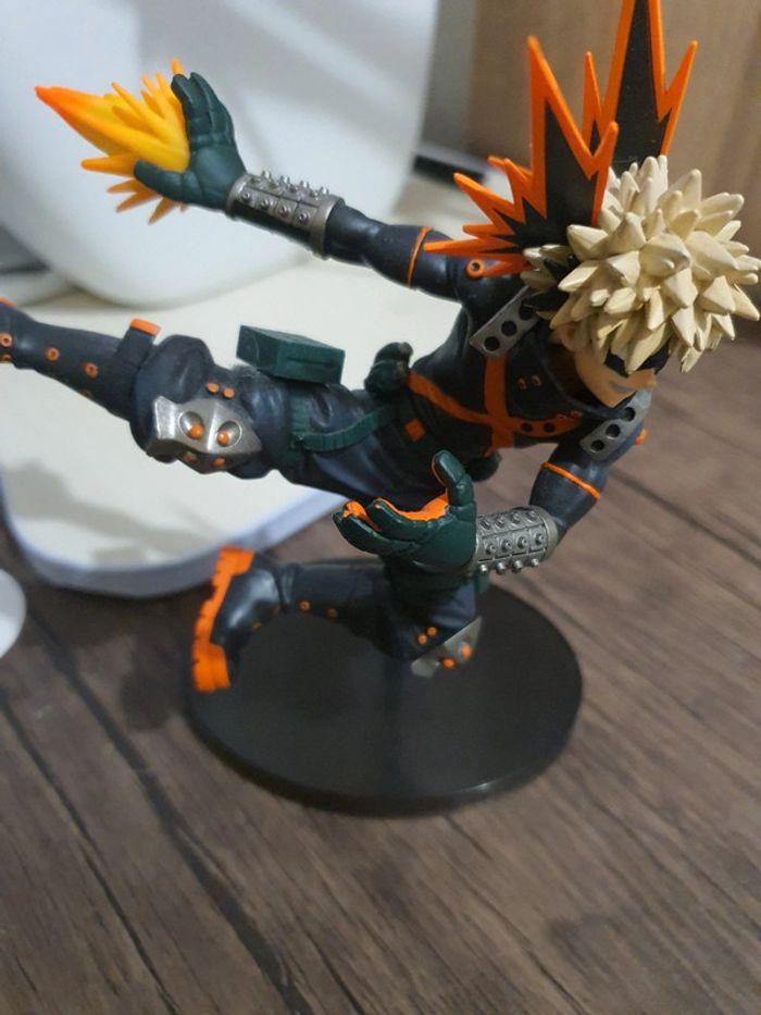 Figurine Bakugo - photo numéro 1