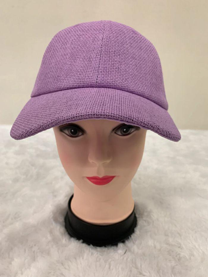 Casquette mauve parme lilas neuve et reglable super legere neuve - photo numéro 1