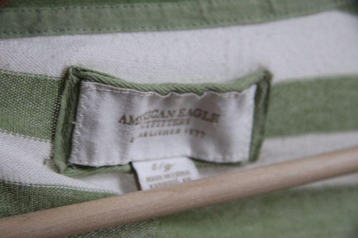 Pull léger American Eagle col V marinière rayée vert / écru - photo numéro 3