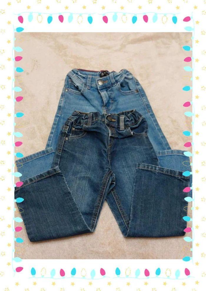 Lot 2 jeans garçon bien portés 4 ans - photo numéro 1