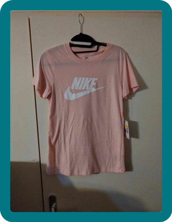 T-shirt Nike s - photo numéro 1