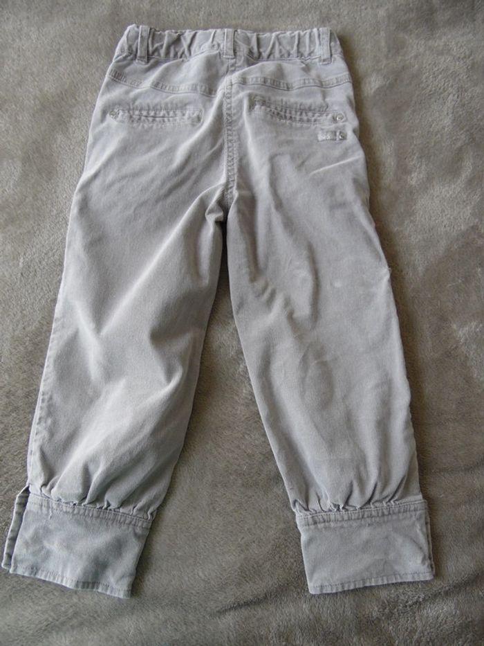 Beau pantalon velours gris, taille 4 ans. - photo numéro 5