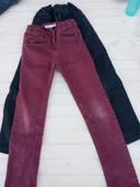 Lot de 2 pantalons de taille 8ans