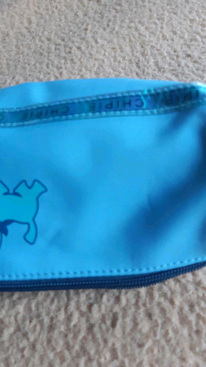 Trousse fille bleu chipie très bon état - photo numéro 9