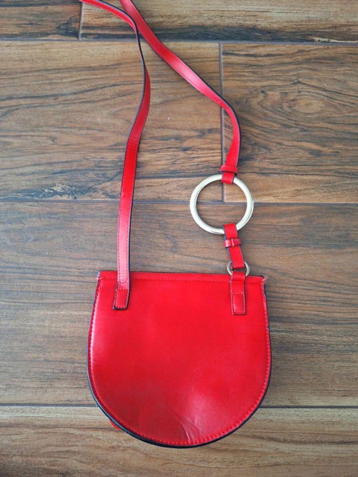 Sac bandoulière rouge et doré Zara - photo numéro 4