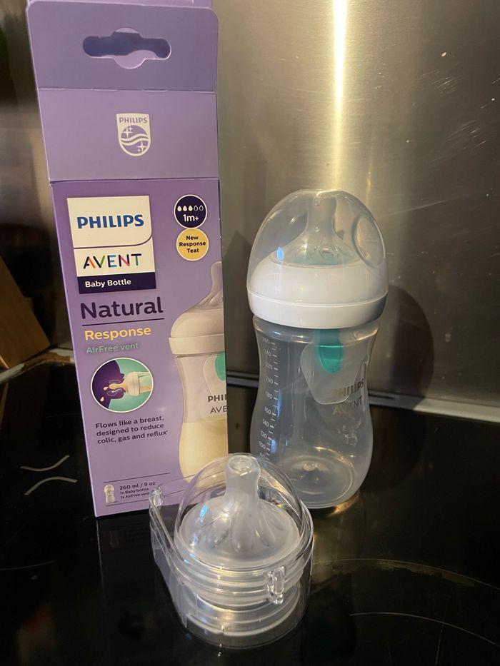 Biberon Philips avent natural anti colique - photo numéro 1