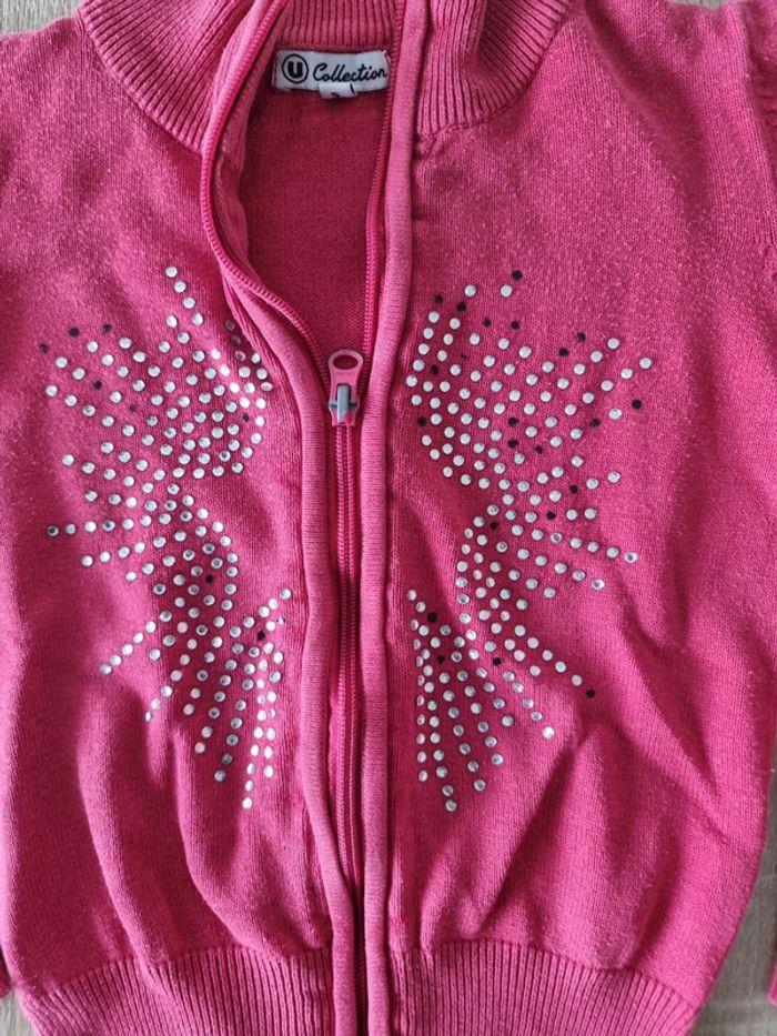 Gilet rose à strass U collection taille 5 ans 110 cm - photo numéro 5