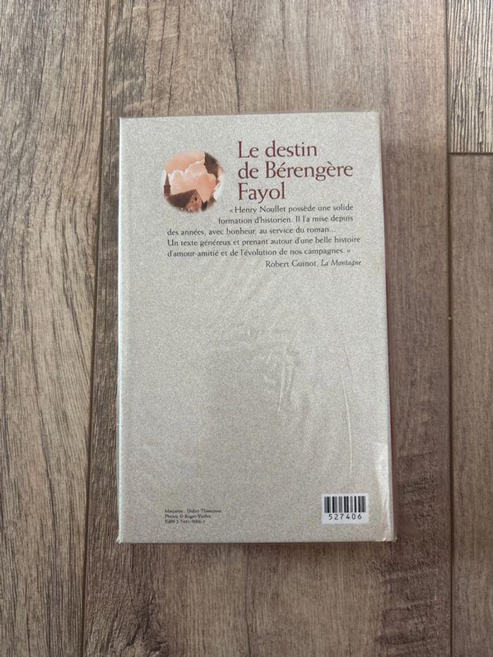 Livre le destin de Bérangère Fayol - photo numéro 2