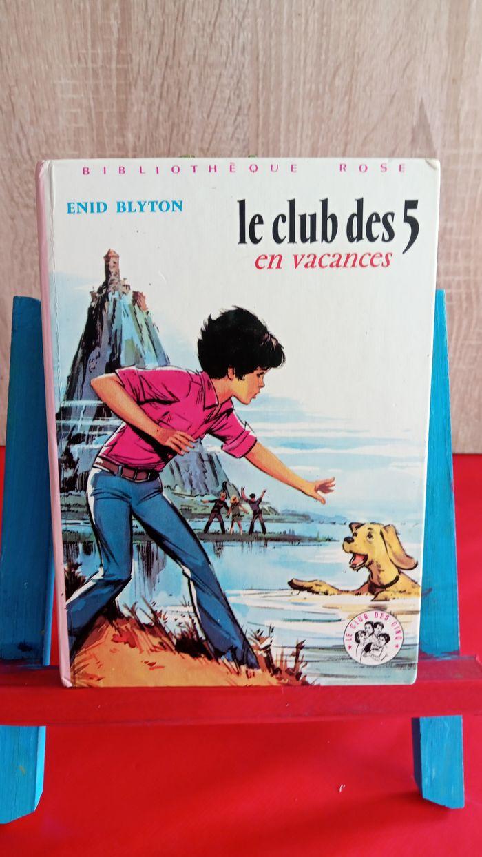 Le club des cinq en vacances, 1975, bibliothèque rose - photo numéro 1