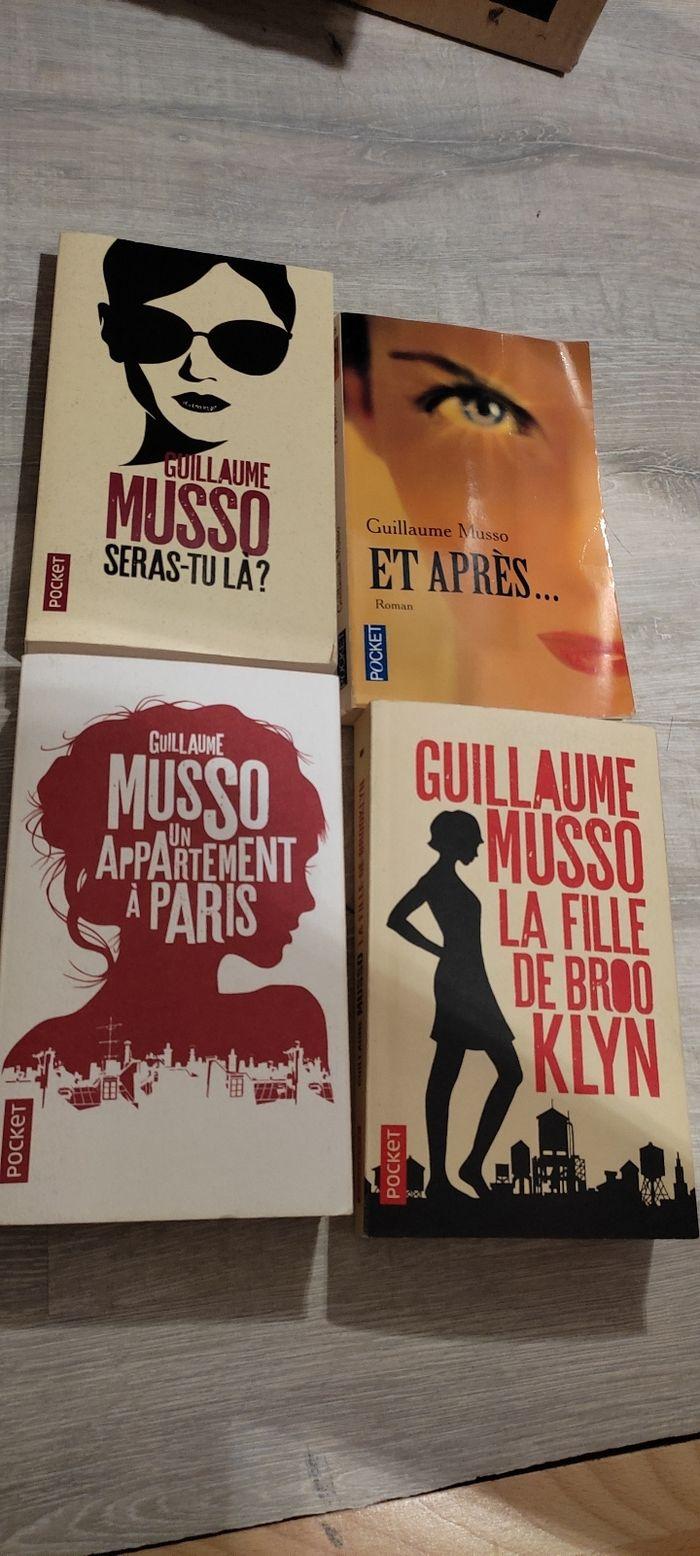 Lot 4 livres de poche de Guillaume Musso - photo numéro 1