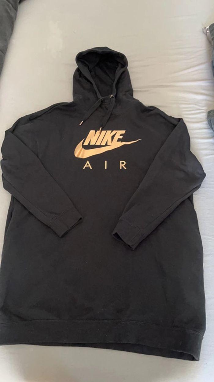 Superbe sweat à capuche long nike - photo numéro 3