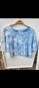 Tee shirt tie and dye