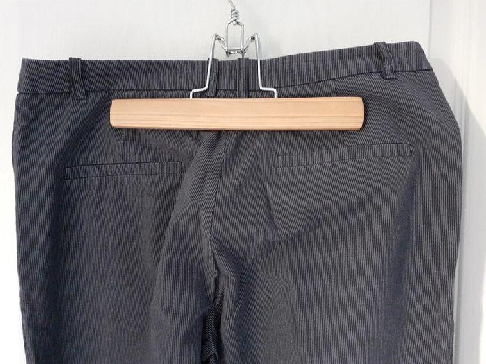 Pantalon droit, fines rayures - photo numéro 6