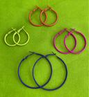 Lot de 4 paires de boucles d’oreilles créoles colorées en acier inoxydable