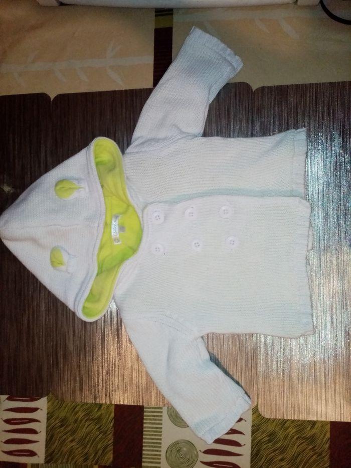 Veste bébé 6M - photo numéro 1