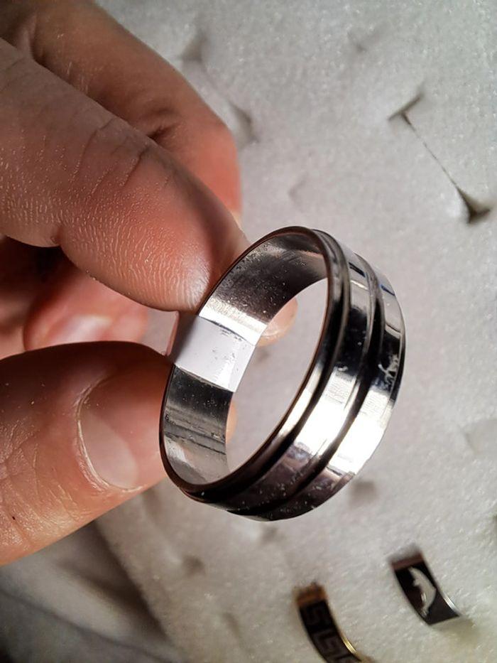 Bague  acier inoxydable argentée - photo numéro 4