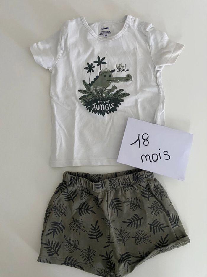 Ensemble short / t-shirt 18mois - photo numéro 1