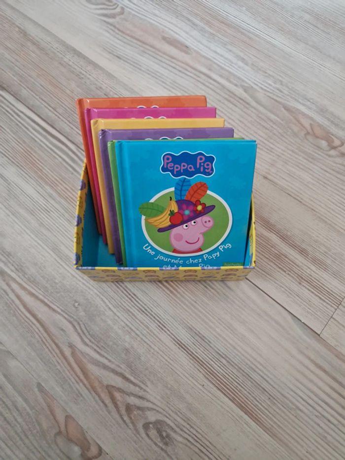 Lot de 6 petits livres peppa - photo numéro 1