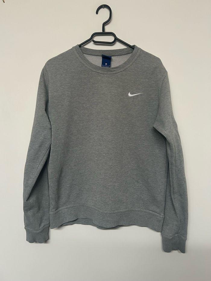 Pull Nike M - photo numéro 1