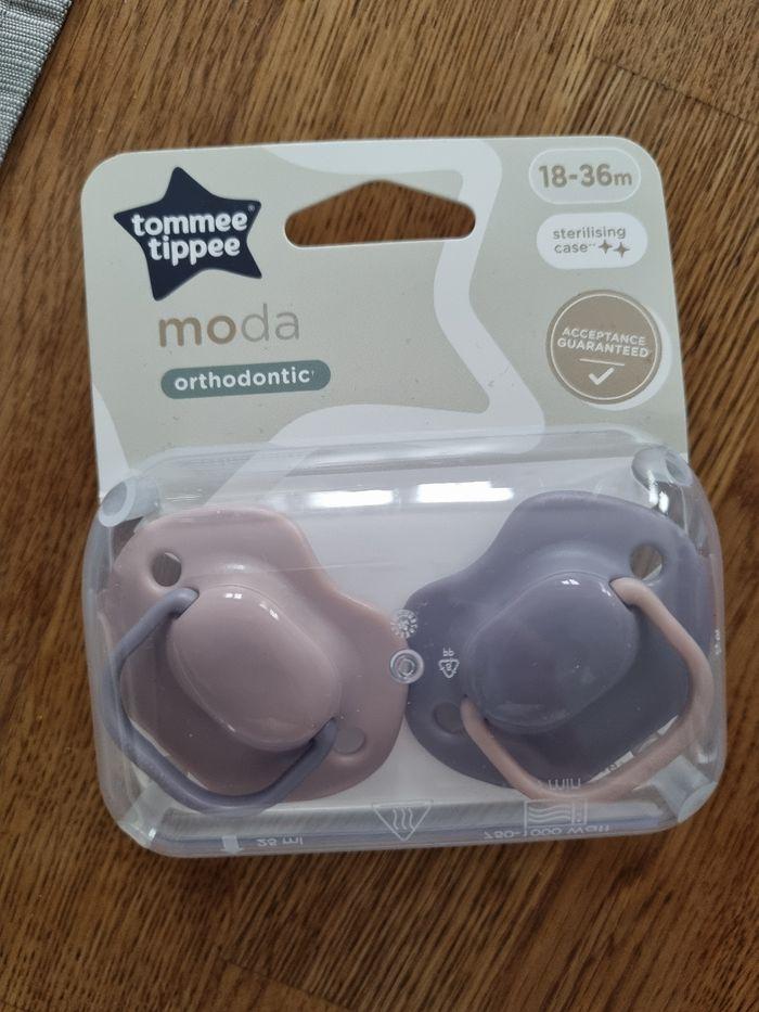 Sucette 18 /38 mois tommee tippee - photo numéro 1