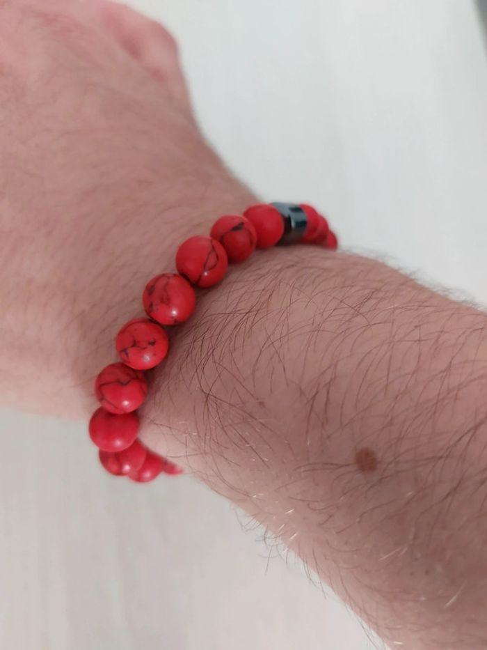 Bracelet perles rouges - photo numéro 2