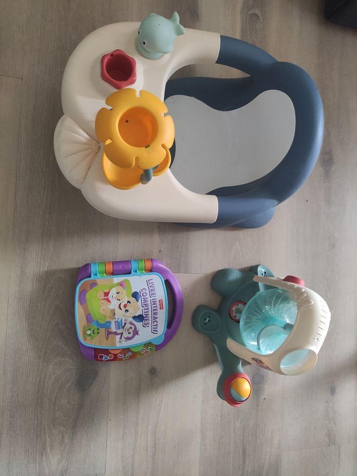 Jouets et assise de bain - photo numéro 3