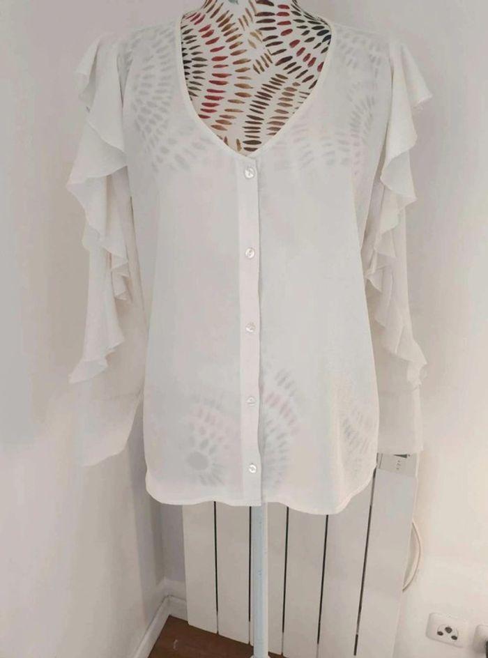 Chemise  blanche - photo numéro 1