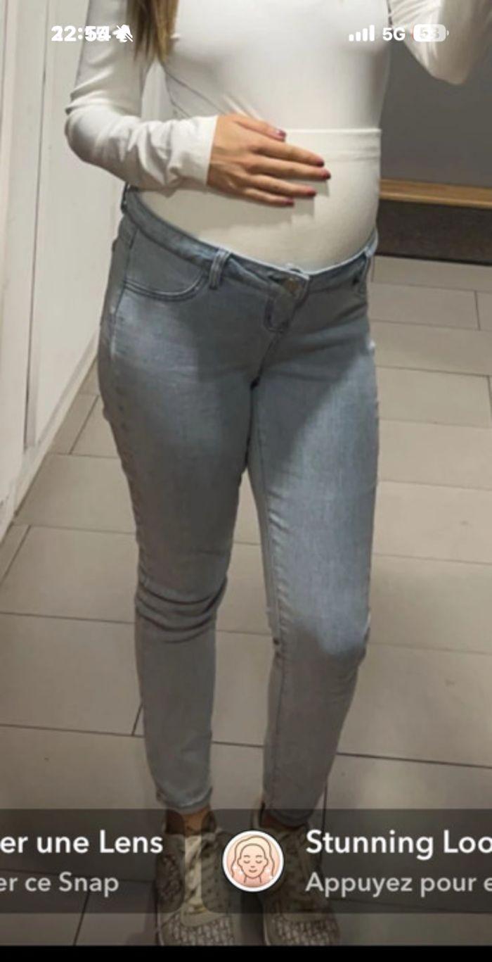 2 jeans de grossesse - photo numéro 2