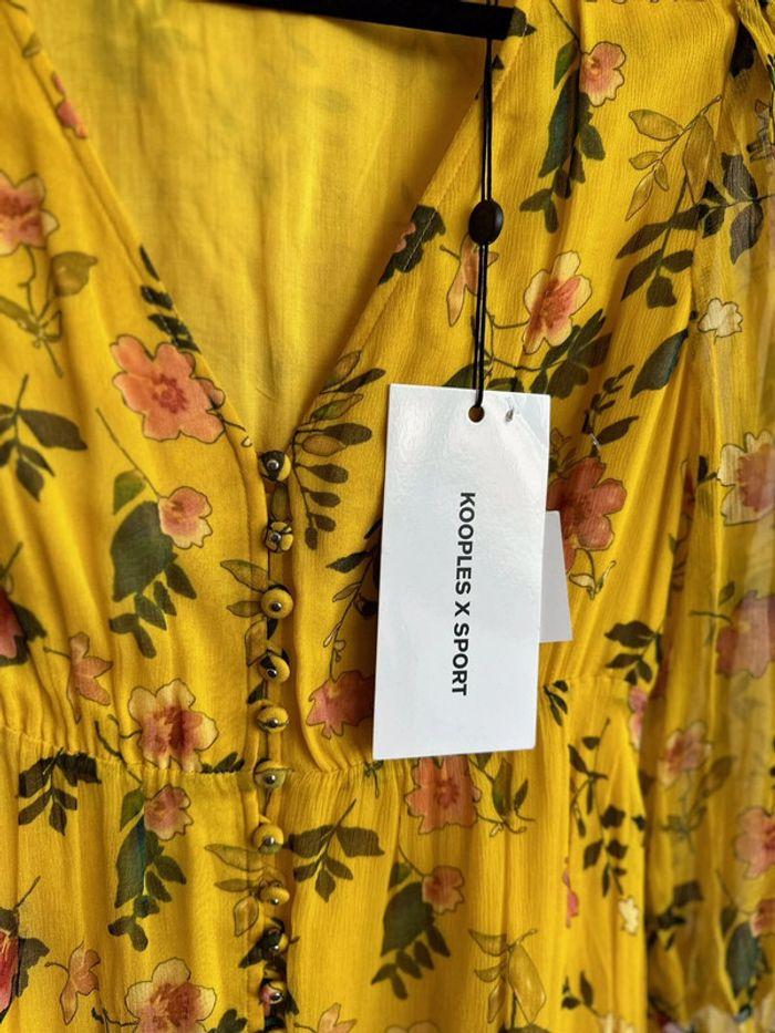 Magnifique robe jaune à motifs floraux en viscose taille 36 - The Kooples - photo numéro 4