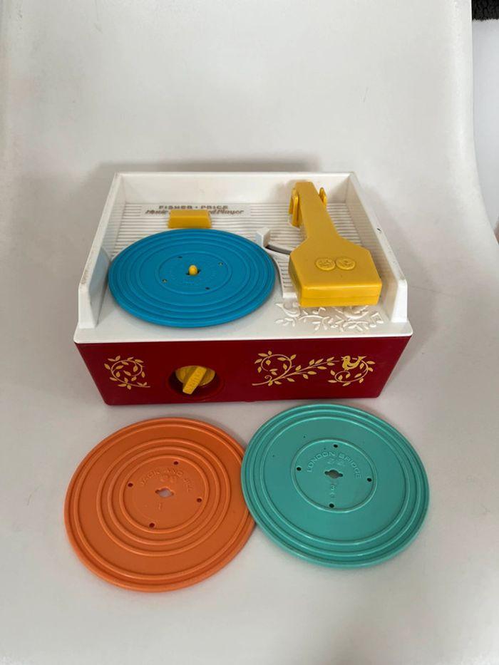 Tourne disque Fisher Price - photo numéro 1