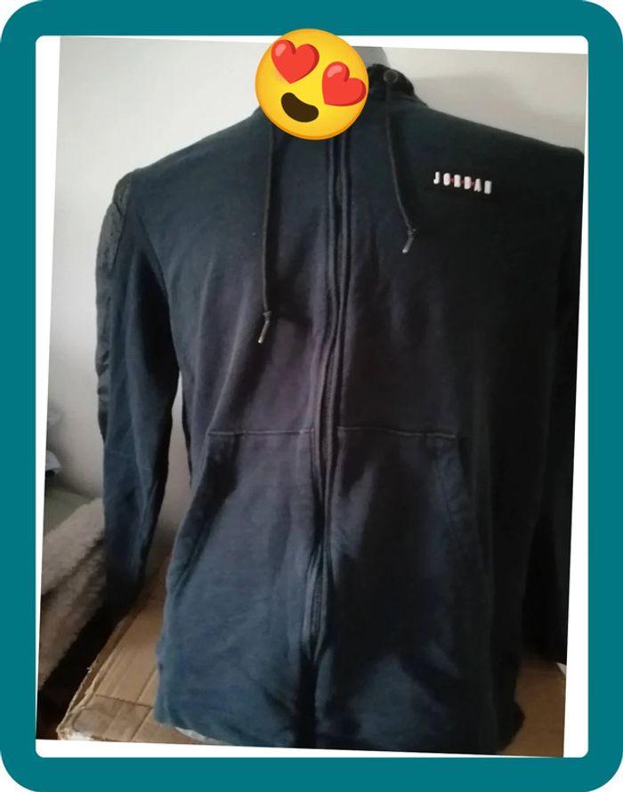 Pull Nike taille xl - photo numéro 2