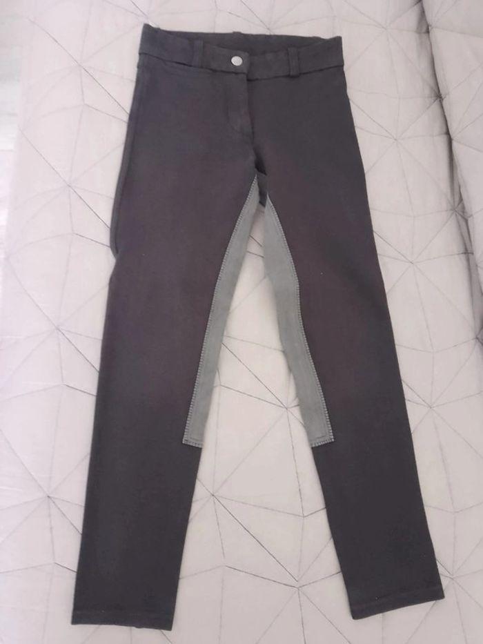 Pantalon d'équitation Décathlon fouganza noir et gris, taille 10 ans - photo numéro 2