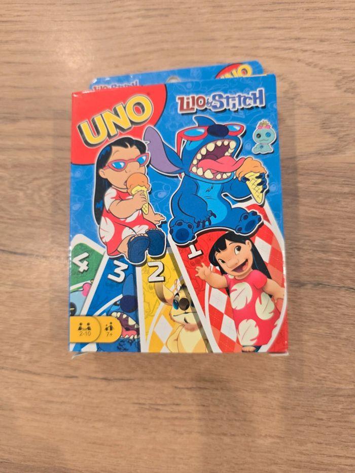 Jeux uno lilo stitch neuf - photo numéro 1