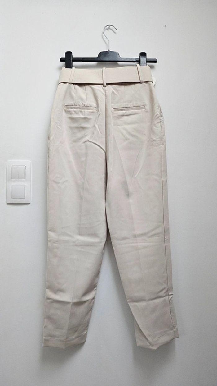 Pantalon tailleur taille haute beige crème Zara - photo numéro 5