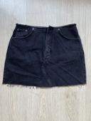 Mini jupe en jean noir Pull and Bear