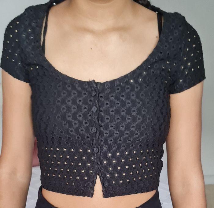 Crop top noir h&m Neuf taille xs - photo numéro 1