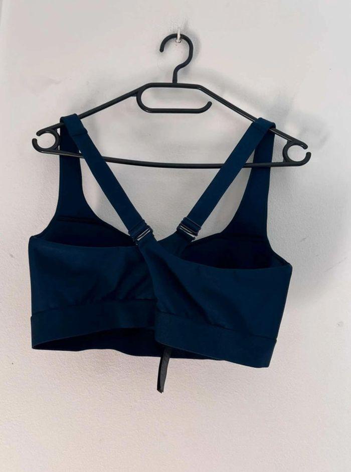 Soutien gorge bleu - photo numéro 2