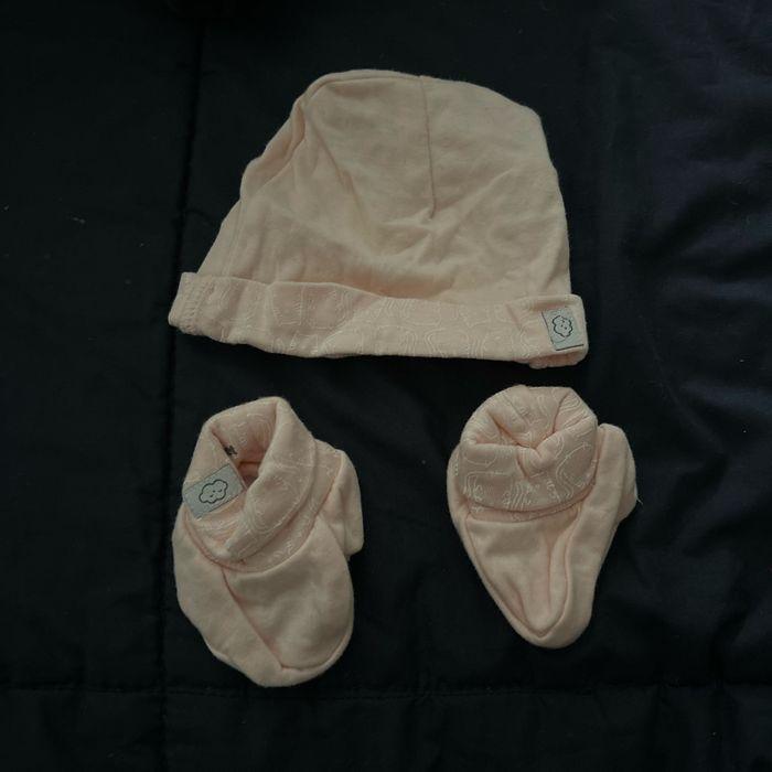 Ensemble bonnet chaussons - photo numéro 3